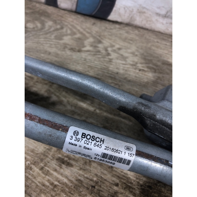 Трапеция дворников (кузов и элементы) Jeep Renegade BU 2016 2.4 68256064AA