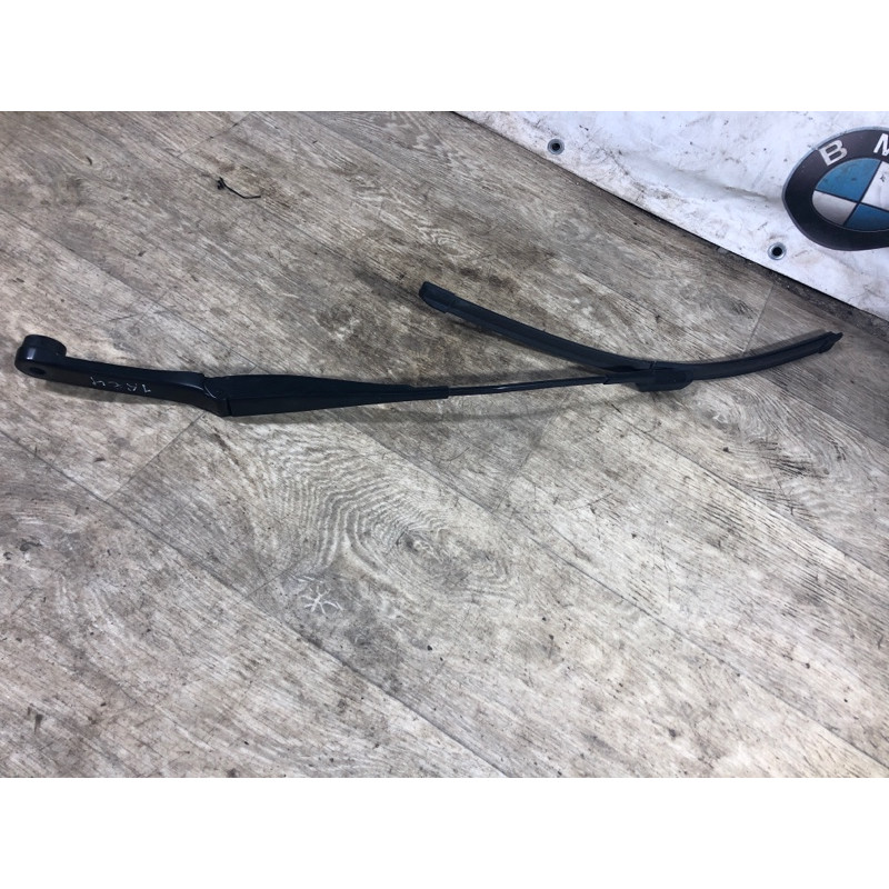 важіль щітки склоочисника (кузов і елементи) Jeep Renegade BU 2016 2.4 97036203