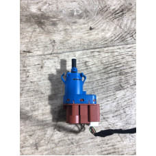 Концевик педали тормоза