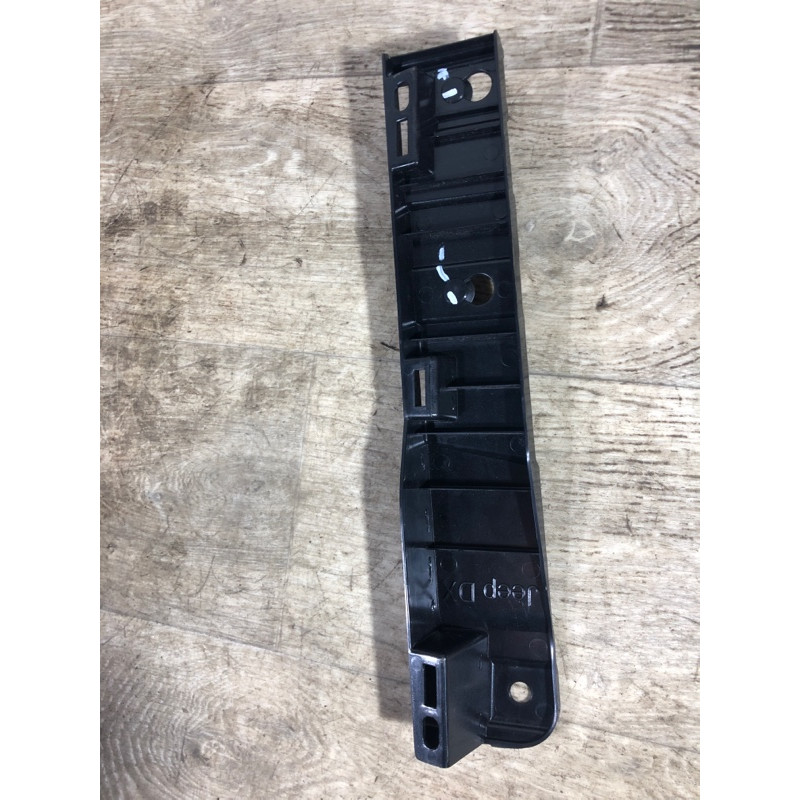 Кріплення центральної консолі (салон) Jeep Renegade BU 2016 2.4 52010317