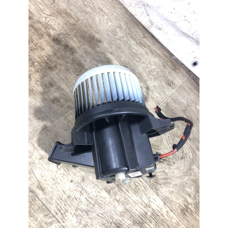 Мотор печки (отопление и кондиционирование) Jeep Renegade BU 2016 2.4 68266039AA