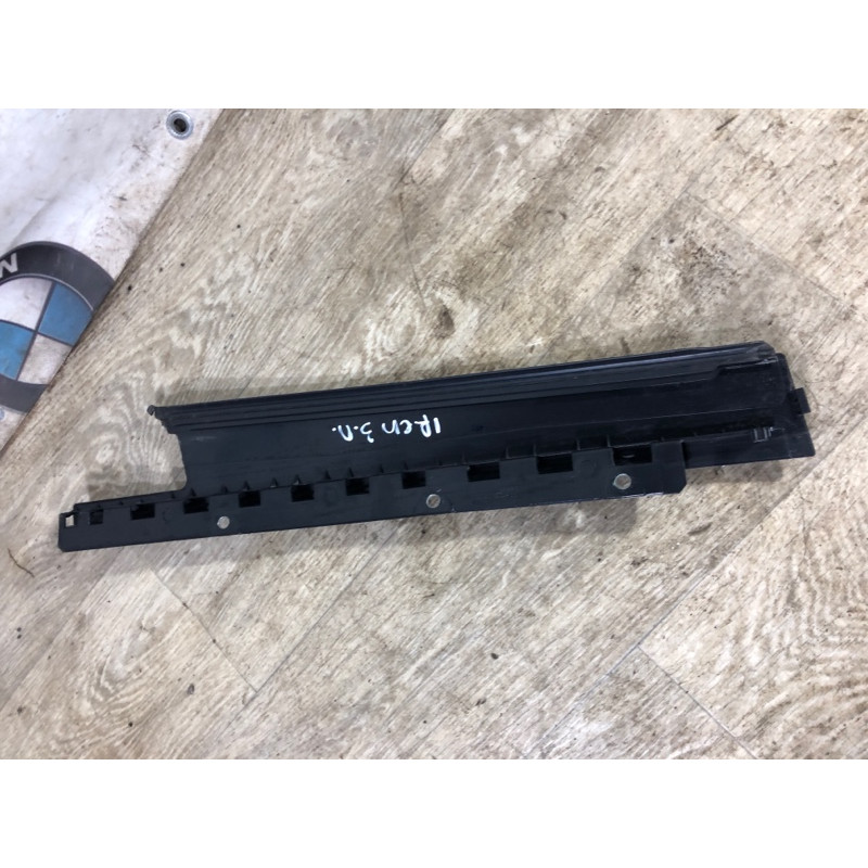 Накладка двери боковая (кузов и элементы) Jeep Renegade BU 2016 2.4 51953326