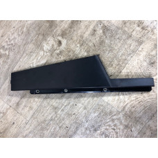 Накладка двери боковая