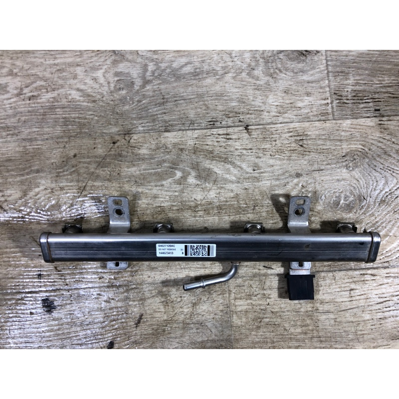 Топливная рампа (топливная система) Jeep Renegade BU 2016 2.4 04627120ac