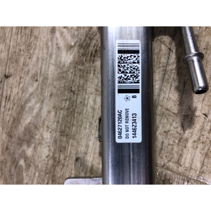 Топливная рампа (топливная система) Jeep Renegade BU 2016 2.4 04627120ac