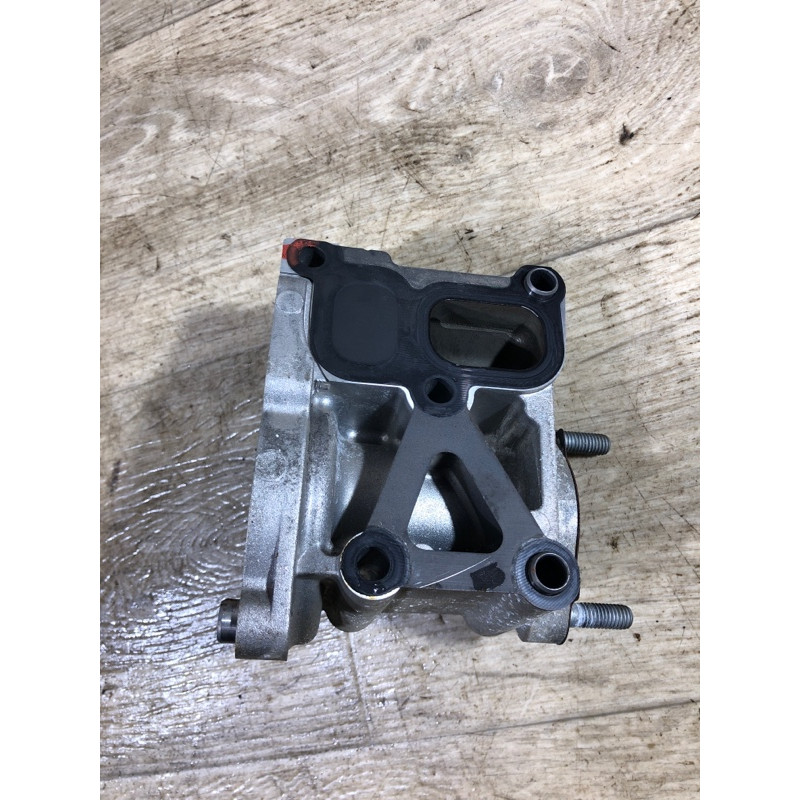 Корпус помпы (система охлаждения) Jeep Renegade BU 2016 2.4 5047389AB