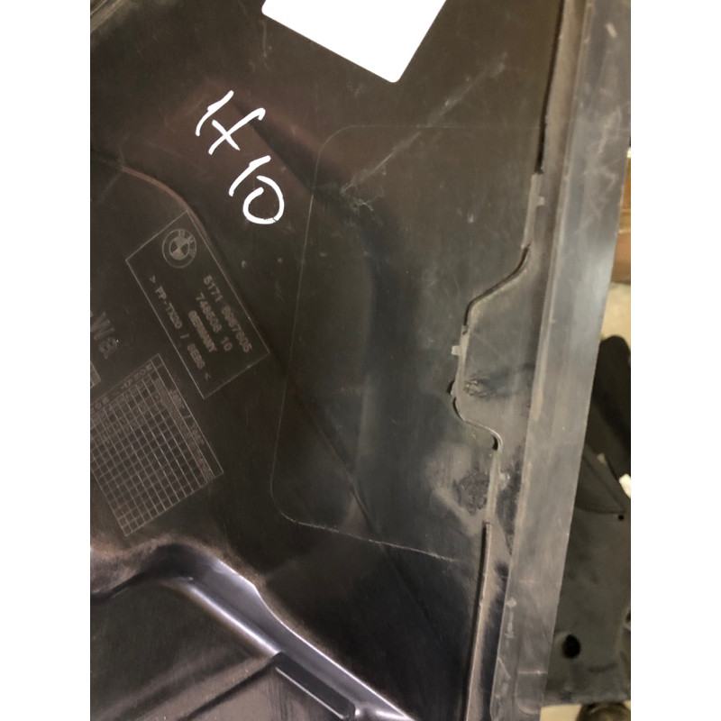 Жабо (кузов і елементи) BMW 5-series F10 2013 N63B44 51716987605