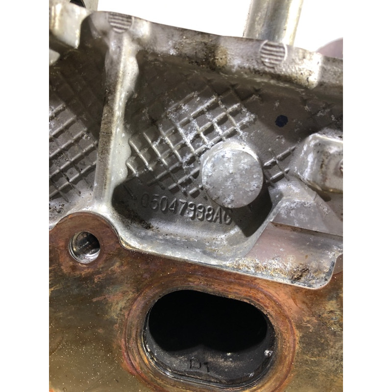 Головка блока цилиндров (двигатель и элементы) Jeep Renegade BU 2016 2.4 05047338ag