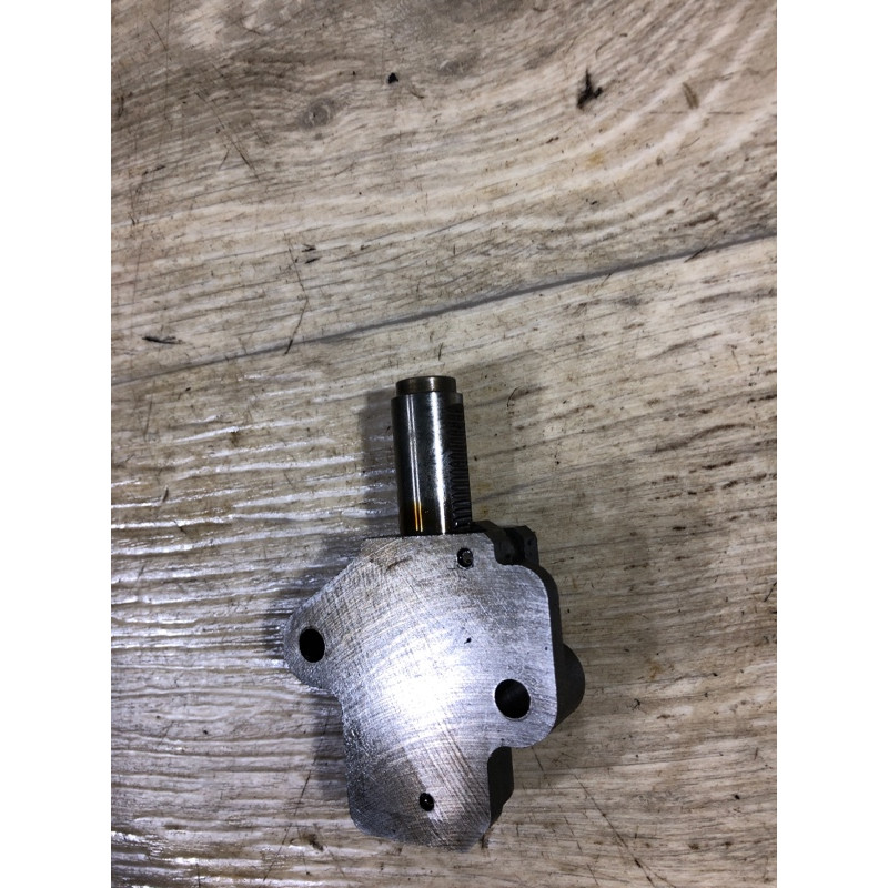 Натяжитель цепи (двигатель и элементы) Jeep Renegade BU 2016 2.4 05047505aa