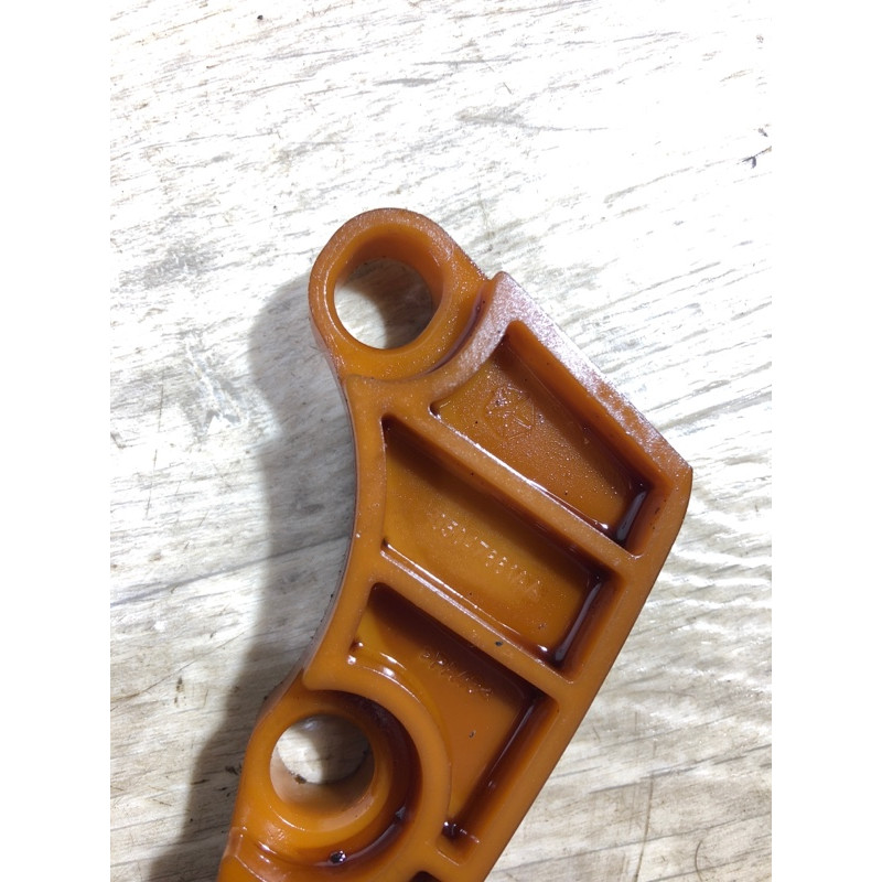 Успокоитель цепи ГРМ (двигатель и элементы) Jeep Renegade BU 2016 2.4 05047661aa