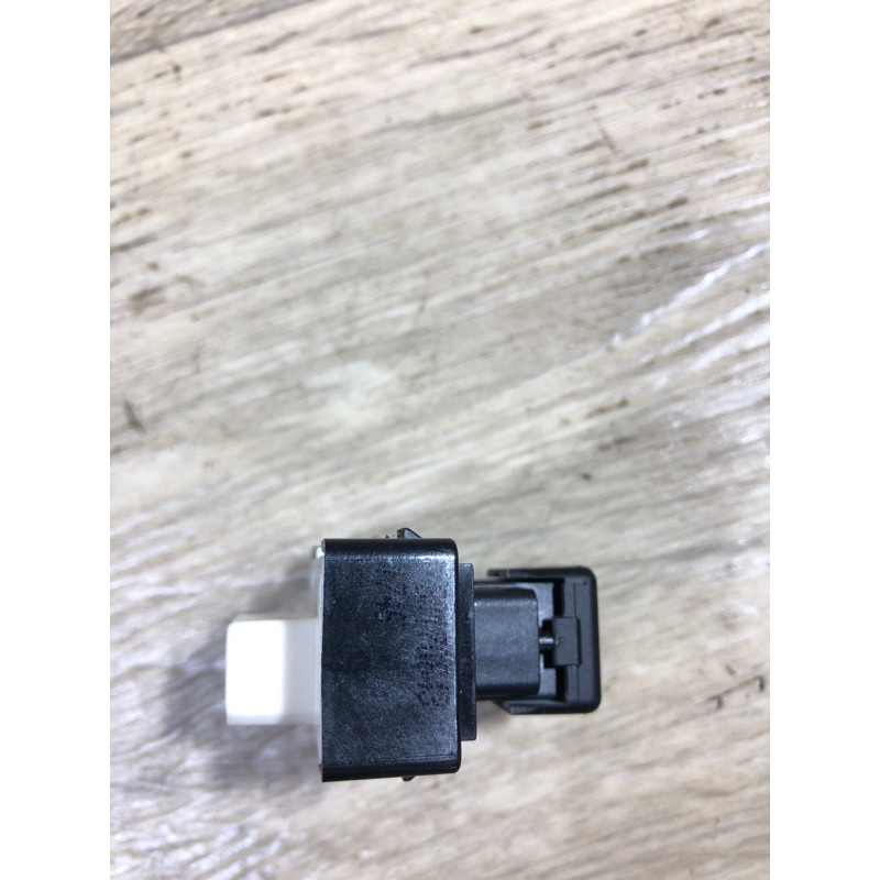 Кнопка стеклоподъемника (электрика / кнопки) Jeep Renegade BU 2016 2.4 5VH85LXHAA