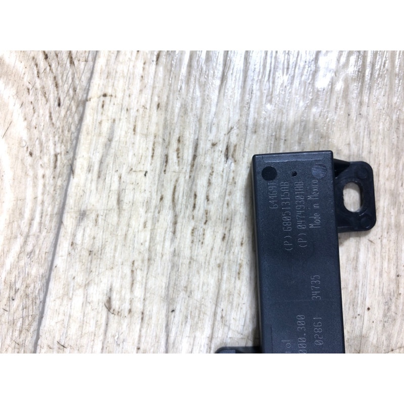 Антенна бесключевого доступа (электрика) Jeep Renegade BU 2016 2.4 68051315ab