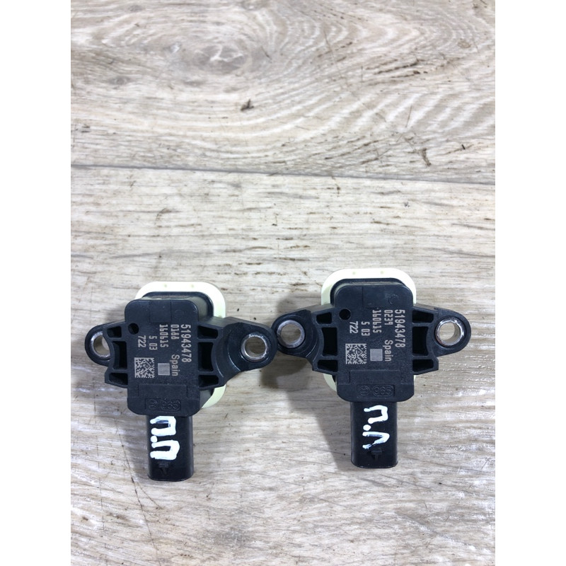 Датчик удара (электрика / датчики) Jeep Renegade BU 2016 2.4 68247271AA