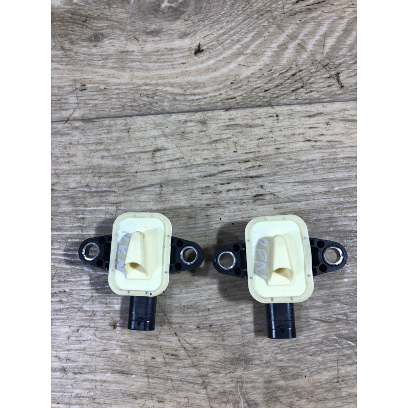 Датчик удара (электрика / датчики) Jeep Renegade BU 2016 2.4 68247271AA