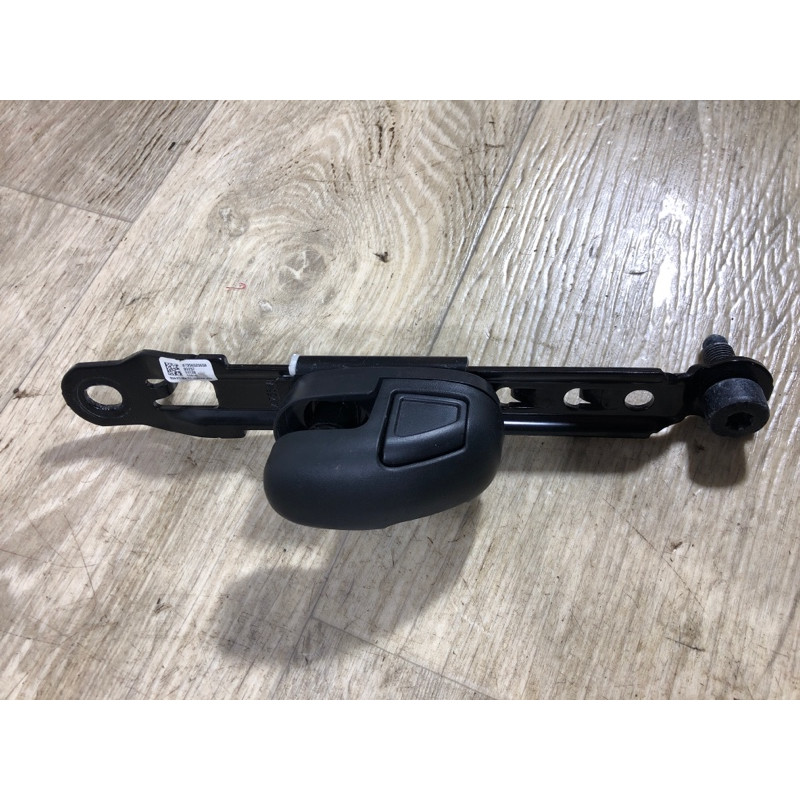 Кронштейн ременя безпеки (салон) Jeep Renegade BU 2016 2.4 5VW74LXHAA