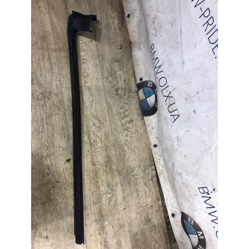 Молдинг двери внешний (кузов и элементы) Volkswagen Passat CC cc 3c8837472