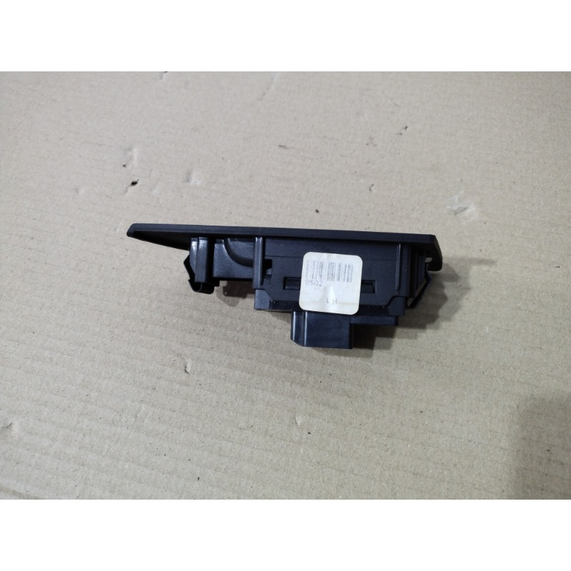Кнопка стеклоподъемника (электрика / кнопки) CHEVROLET Volt 1 2013 1.4 20933566