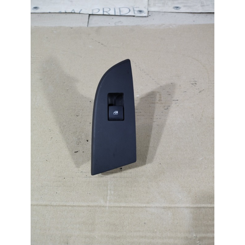 Кнопка стеклоподъемника (электрика / кнопки) CHEVROLET Volt 1 2013 1.4 20933566