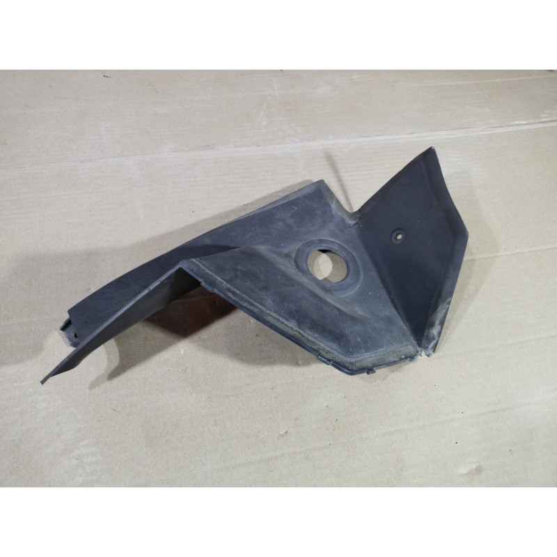 Накладка заднього ліхтаря (кузов і елементи) CHEVROLET Volt 1 2013 1.4 22745414