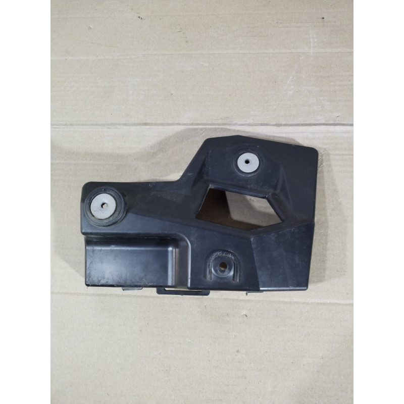 Крепление бампера (кузов и элементы) CHEVROLET Volt 1 2013 1.4 22793094