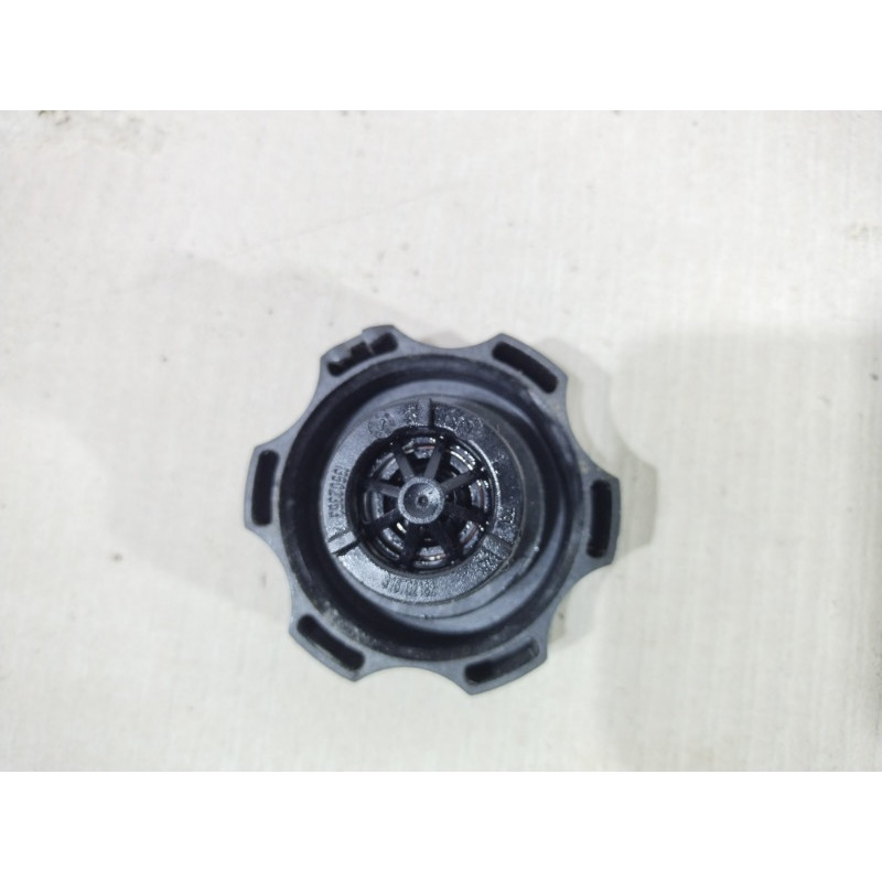 Крышка расширительного бачка (система охлаждения) CHEVROLET Volt 1 2013 1.4 316702182