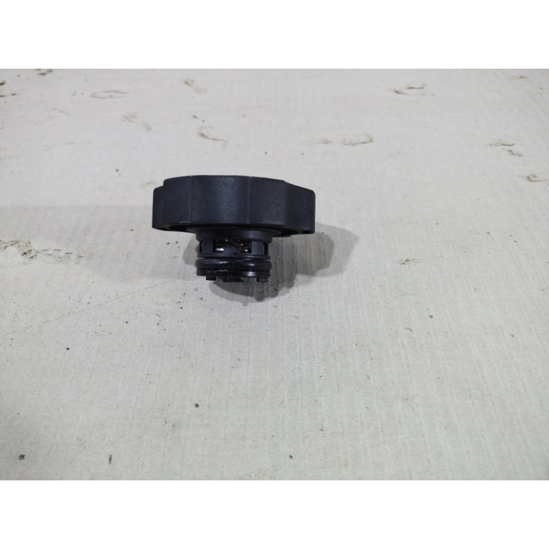 Крышка расширительного бачка (система охлаждения) CHEVROLET Volt 1 2013 1.4 316702182