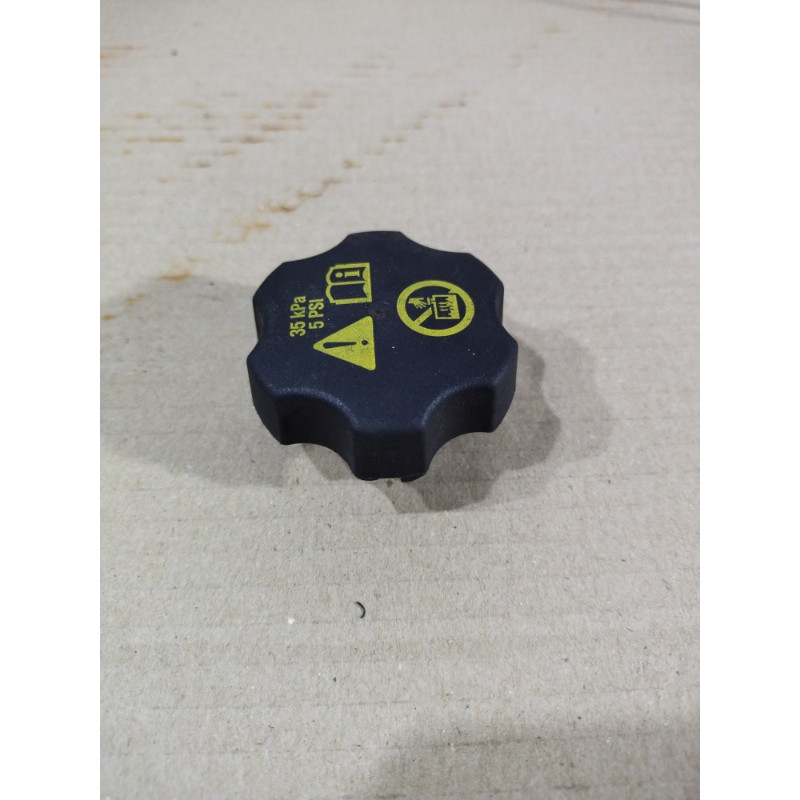 Крышка расширительного бачка (система охлаждения) CHEVROLET Volt 1 2013 1.4 13502353