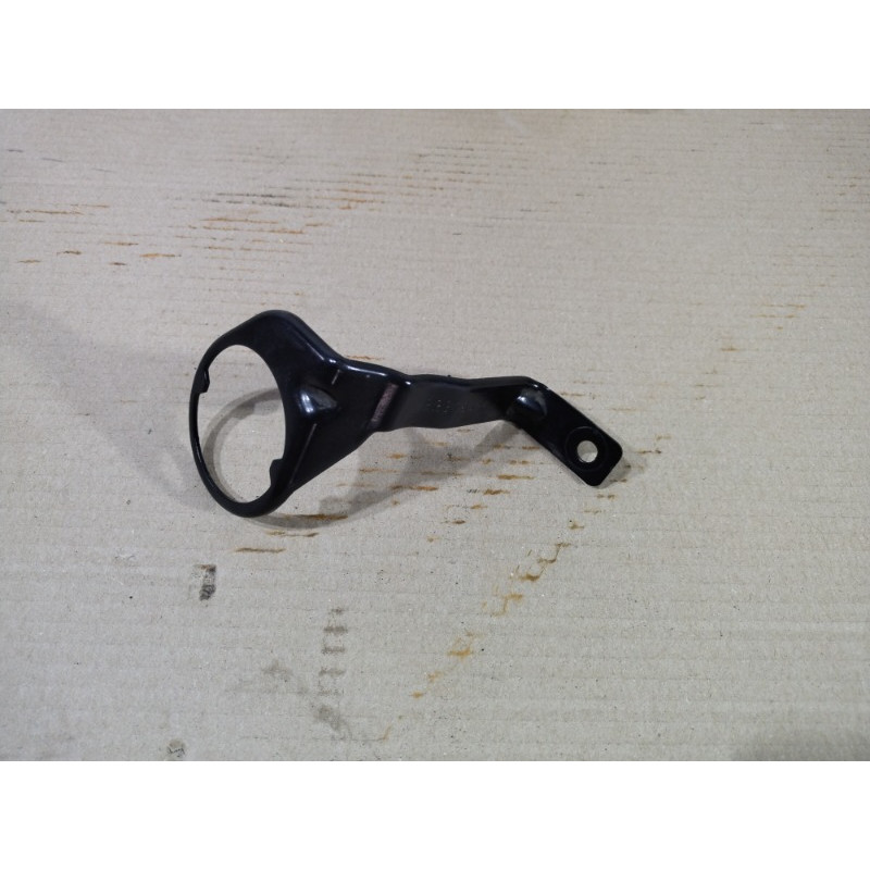 Кронштейн расширительного бачка (кузов и элементы) CHEVROLET Volt 1 2013 1.4 22918544