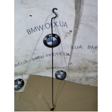 Упор капота