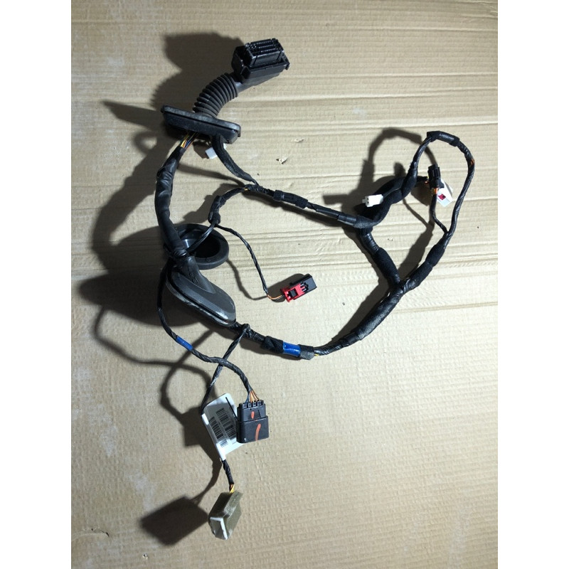 Проводка дверная (электрика) Hyundai Sonata YF 2013 2.4 916103q010
