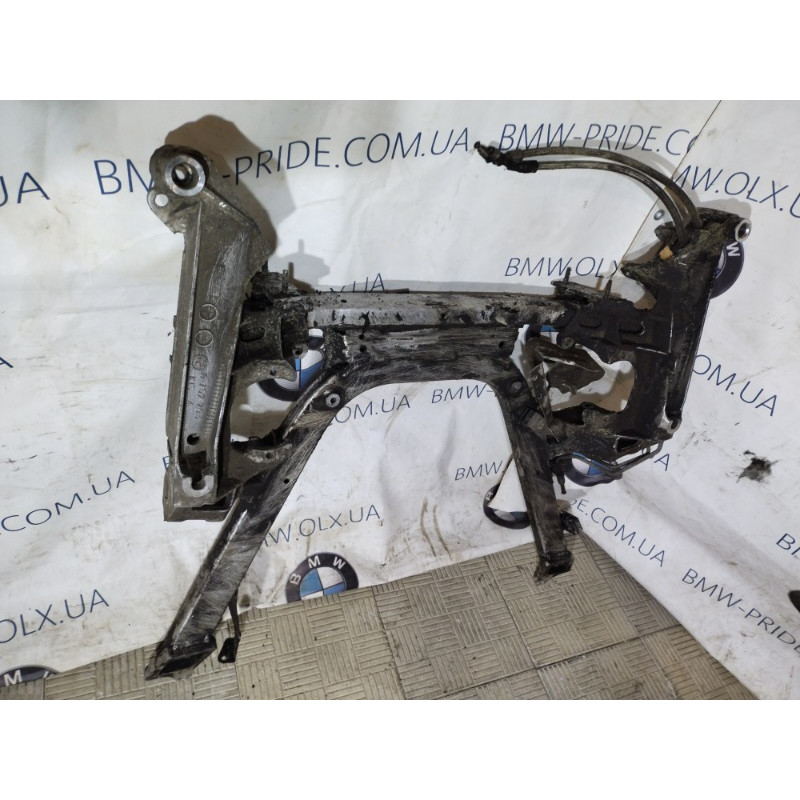 Подрамник (подвеска) BMW 7-series E65 N62B44 31116782457