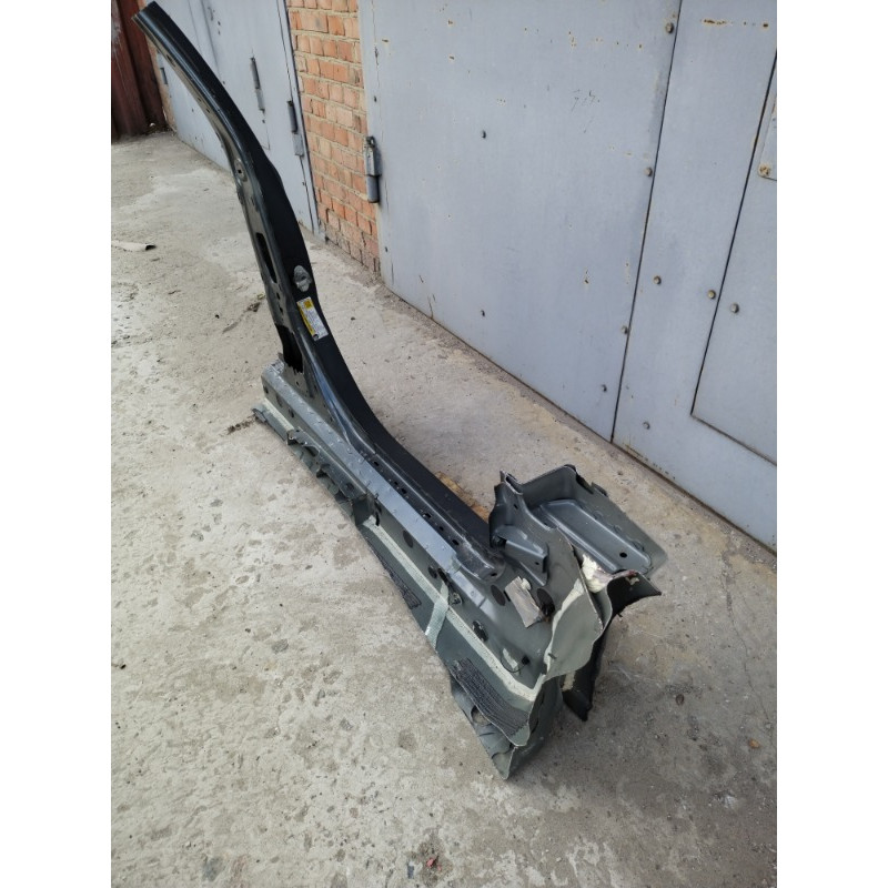 Стойка кузова центральная (кузов и элементы) CHEVROLET Volt 1 2012 1.4 20890569