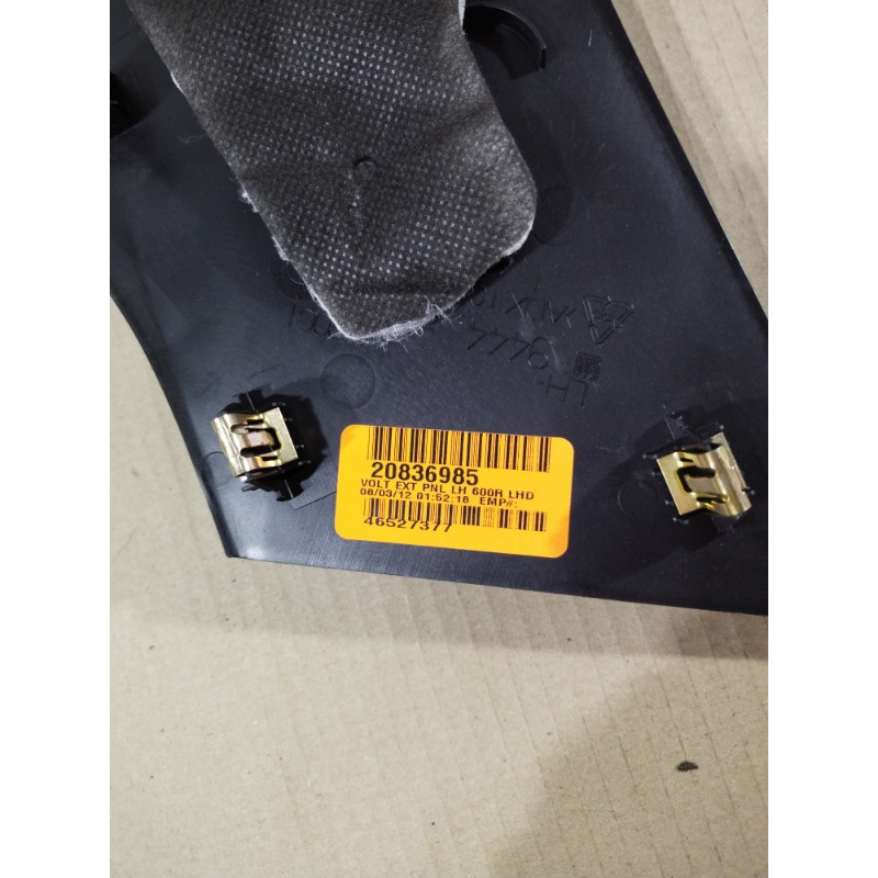 Накладка центральной консоли (салон) CHEVROLET Volt 1 2013 1.4 20836985