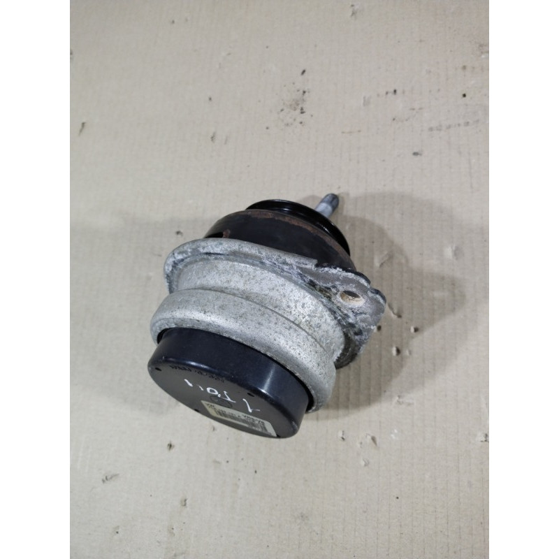 Подушка двигателя (двигатель и элементы) Volkswagen Touareg 7L 2004 3.2 7l6199131a