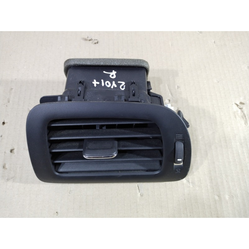 Дефлектор воздуховода (салон) CHEVROLET Volt 1 2013 1.4 22878230