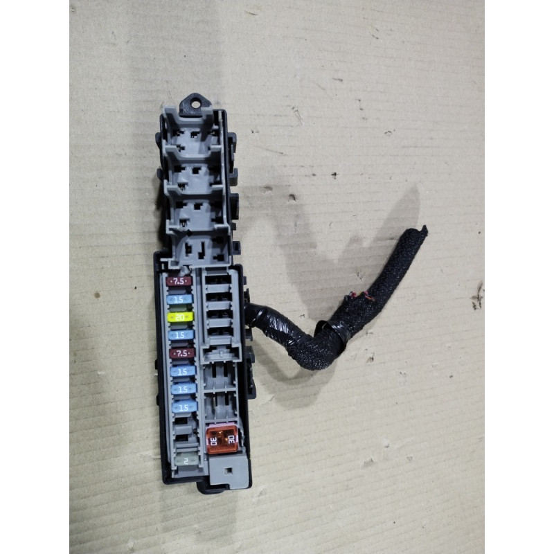 Блок предохранителей (электрика) CHEVROLET Volt 1 2012 1.4 20971956