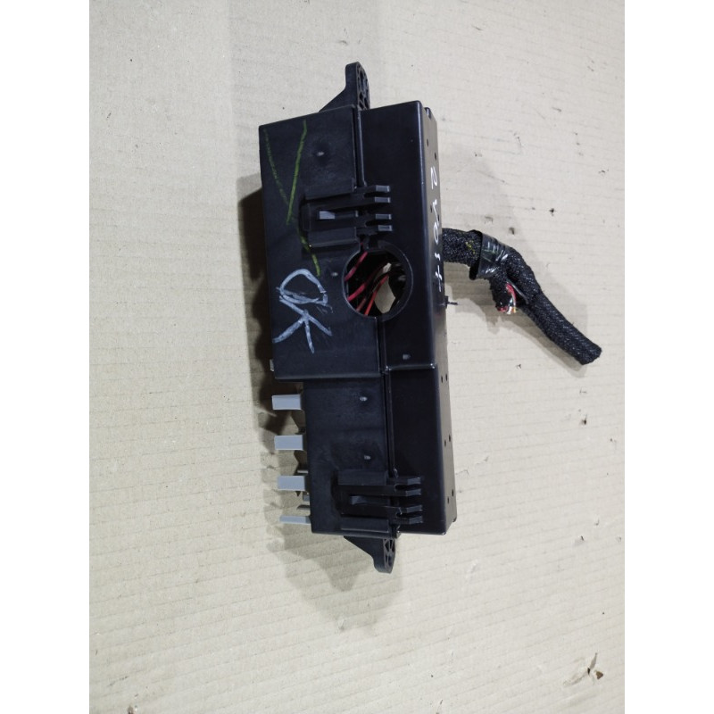 Блок предохранителей (электрика) CHEVROLET Volt 1 2012 1.4 20971956