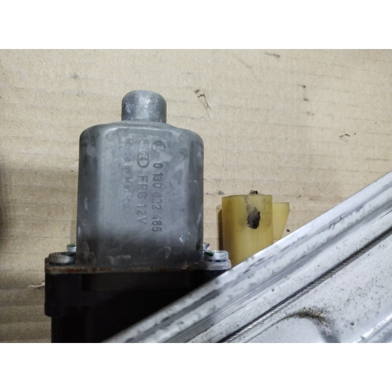 Механизм стеклоподъемника с мотором (кузов и элементы) CHEVROLET Cruze J300 2012 1.8 95299685