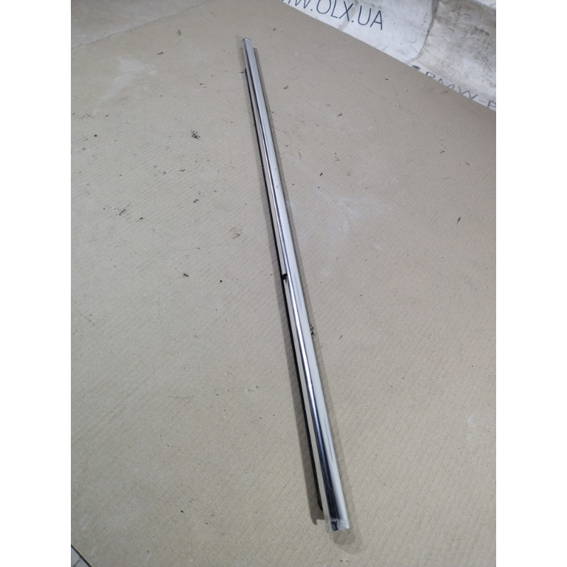 Молдинг двери внешний (кузов и элементы) CHEVROLET Cruze J300 2012 1.8 95980302