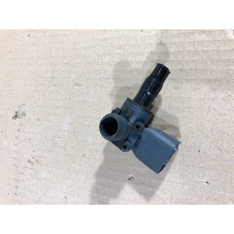 Вакуумный клапан (двигатель и элементы) Jeep Renegade BU 2016 2.4 68053595aa