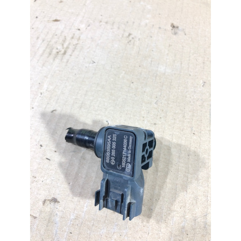 Вакуумный клапан (двигатель и элементы) Jeep Renegade BU 2016 2.4 68053595aa