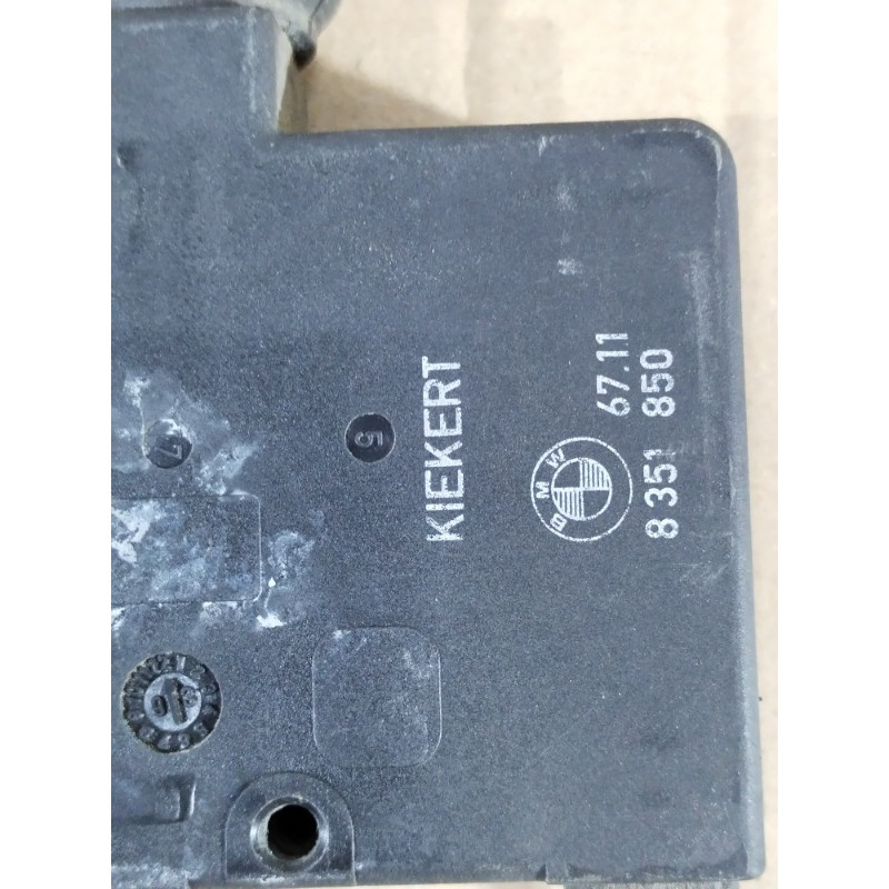 Привод замка багажника (электрика) BMW 5-series E34 67118351850