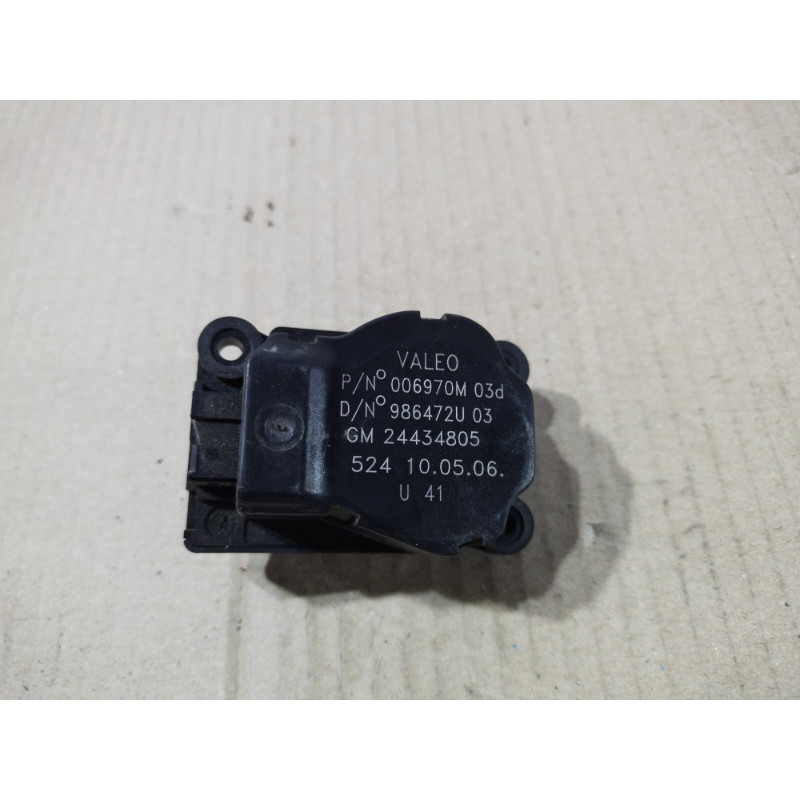 Привод заслонки отопителя (отопление и кондиционирование) Opel Vectra C 2004 2.2 SE 24434805