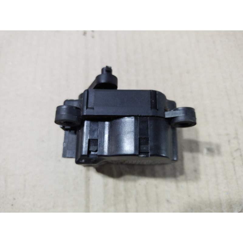Привод заслонки отопителя (отопление и кондиционирование) Opel Vectra C 2004 2.2 SE 24434805