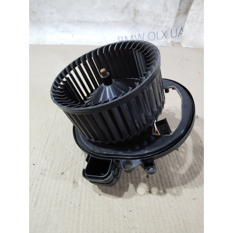 Мотор пічки (обігрів та кондиціювання.) BMW 3-series F30 2013 N26B20 64119350395