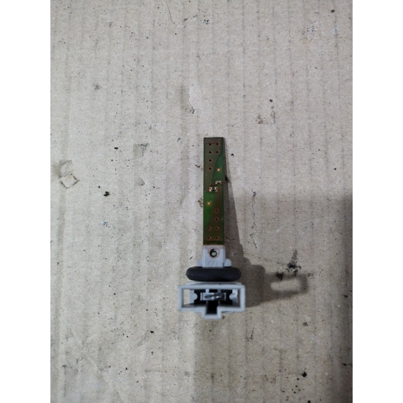 Датчик температуры (электрика / датчики) Volkswagen Passat B6 2008 2.0 BKP 4b0820539