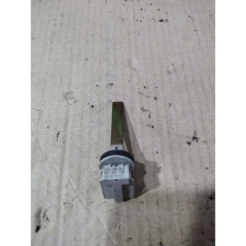 Датчик температуры (электрика / датчики) Volkswagen Passat B6 2008 2.0 BKP 4b0820539