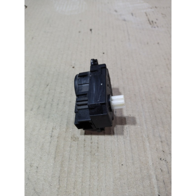 Привод заслонки отопителя (отопление и кондиционирование) Opel Insignia A 2009 2.0 DTH 52428455