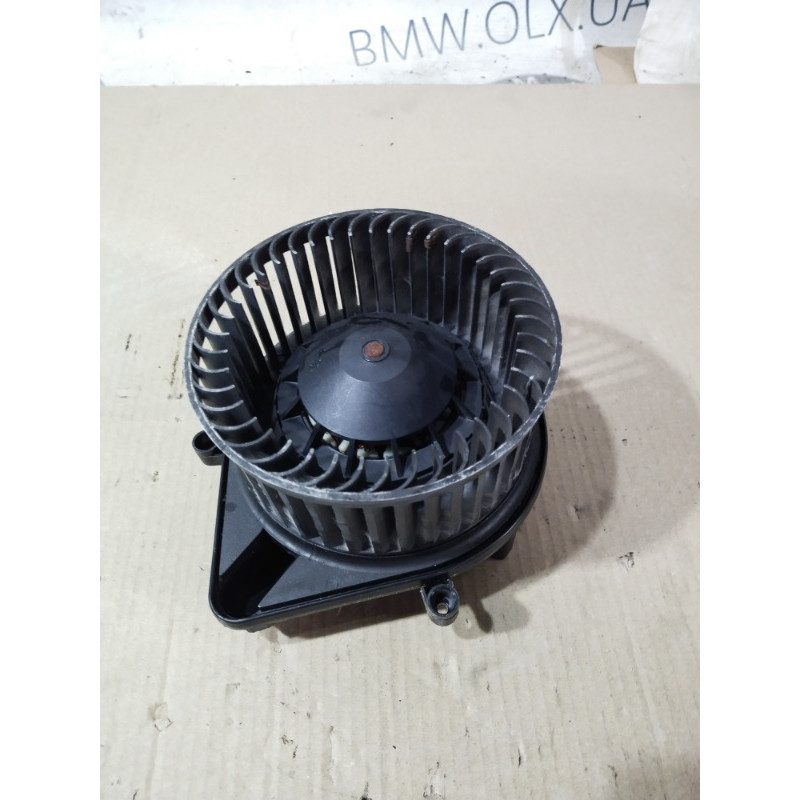 Мотор печки (отопление и кондиционирование) AUDI A4 B6 2003 2.0 ALT 8E2820021B