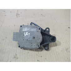 Привод заслонки отопителя